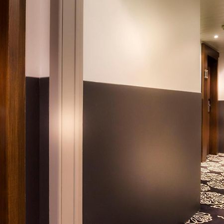 Hotel Acanthe - Boulogne Billancourt Ngoại thất bức ảnh